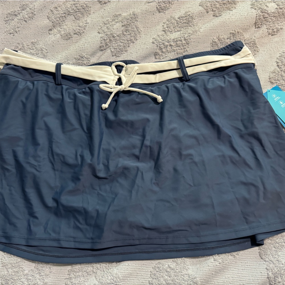 Free Country Navy and White Swim Skirt